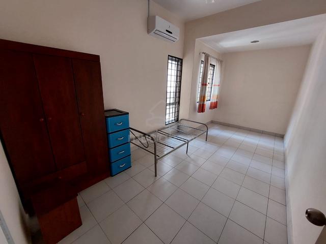 Idaman Court Apartment 4