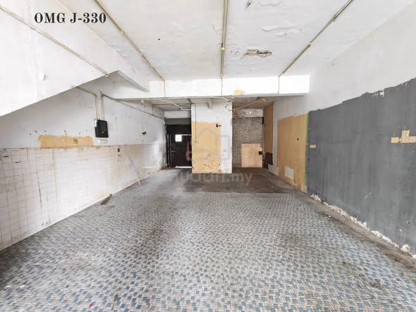 Pendamar Indah Port Klang Double Storey Shoplot Good for investment 1