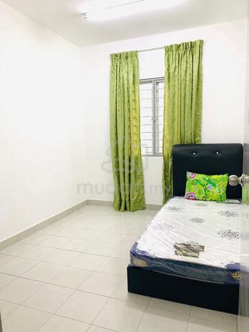 BILIK SINGLE Wanita Muslim, Residensi Suria Pantai, Bangsar 1