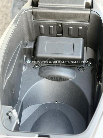 WMOTO CYCLONE RT2S RT2 RT3S (promo scooter) - photo 23 of 45