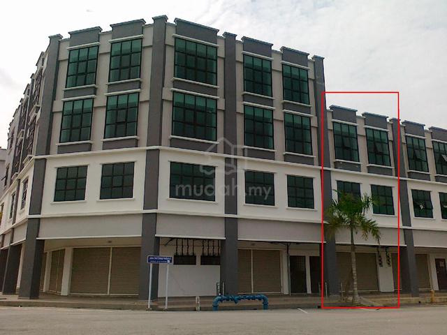 Three Storey Shoplot for sale 1