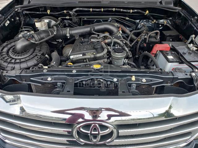 2013 Toyota FORTUNER 2.7 V (A) TRD SPORTIVO - 4