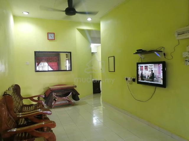 Bilik Sewa (Wanita Bujang Sahaja) 1