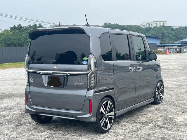 Honda N BOX 0.7 CUSTOM GL TURBO H/SENSING 4 CAMERA - 2