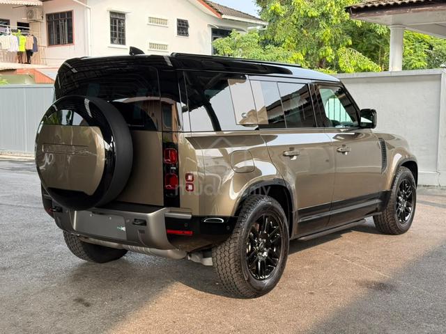 2024 Land Rover Defender 110 X-Dynamic HSE 3.0 - 4