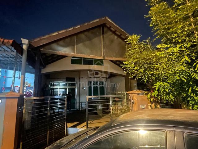 Taman kempas indah single storey for sale 1