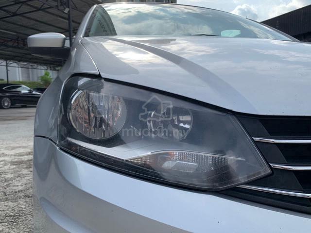 2017 Volkswagen Vento 1.2 Highline FULL SERVICE - 3