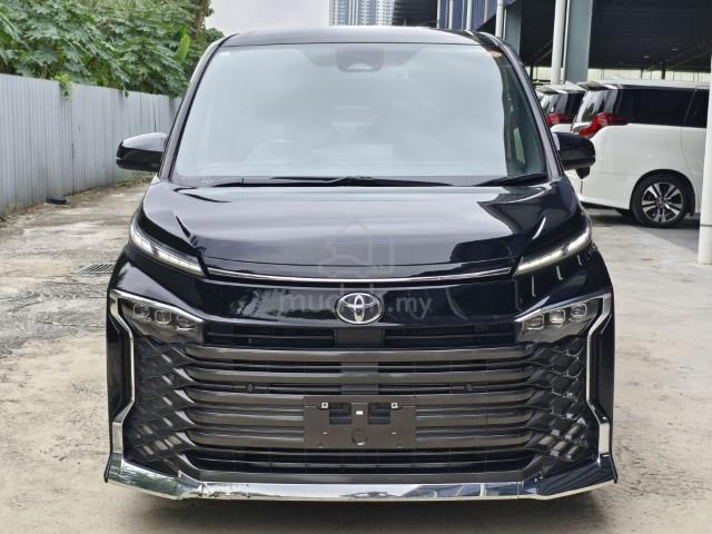 2022 Toyota VOXY 2.0 S-Z (A) - 1