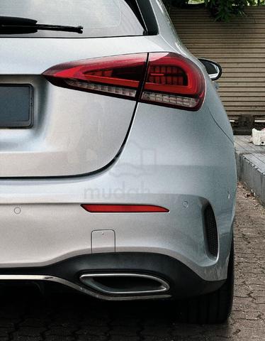 MERCEDES BENZ A250 AMG Line - 4