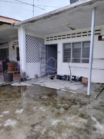 Bilik Sewa Rumah Taman, Depan McD Pontian 1