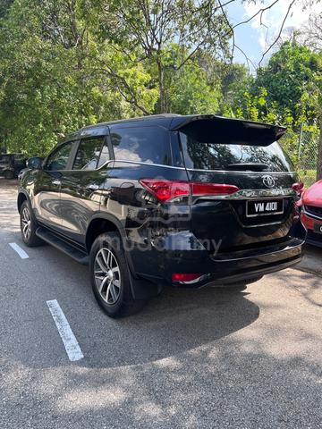 2017 Toyota FORTUNER 2.7 SRZ 4X4 2TR-FE (A) - 3