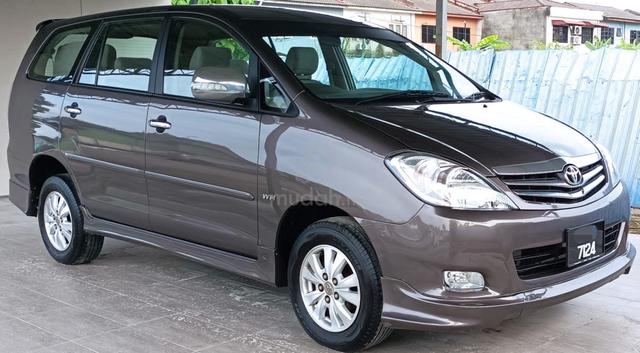 2011 Toyota INNOVA 2.0 G (A) BLACKLIST FULL LOAN - 1