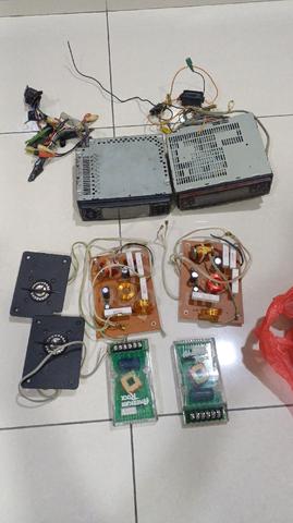 pioneer n sony FM player with speaker - photo 4 of 4