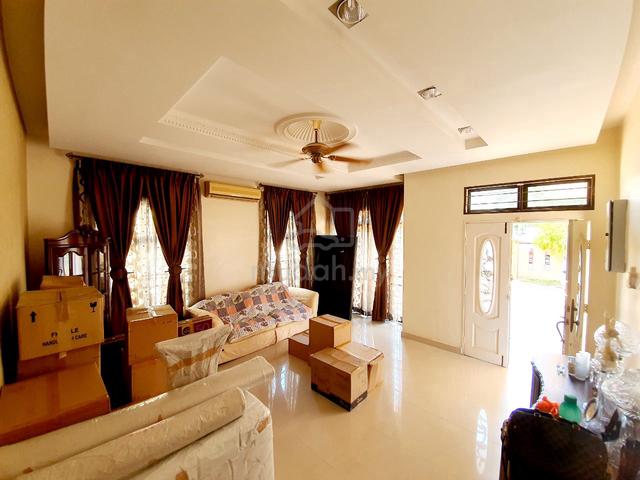 FREEHOLD SPACIOUS Double Storey Bungalow Putra Hill Residency Bangi 1