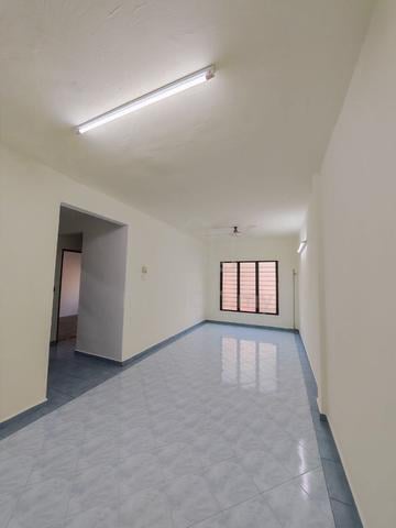 Rumah Pangsa Permas Jaya 1