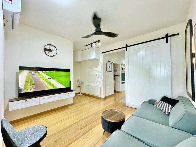 Fully Renovated Townhouse (Upper Unit) @ Simfoni Perdana, Puncak Alam 1