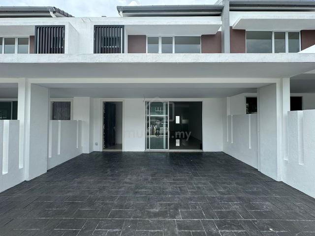 [22x60] 2 Storey Terrace ,Kota Emerald Garland 2 , Near Club House 1