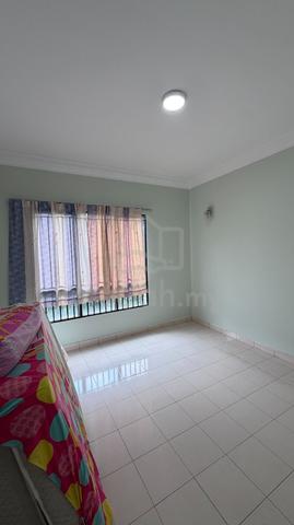 Merpati Apartments 1