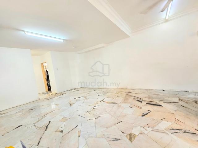 {Endlot} 2 Storey Terrace @ Taman Saujana Puchong 1