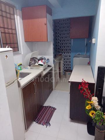 Pinang Emas Flat 1