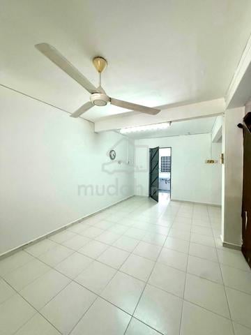Full Loan/2 storey Low Cost House/Unblcok View/Freehold/Permas/Masai 1