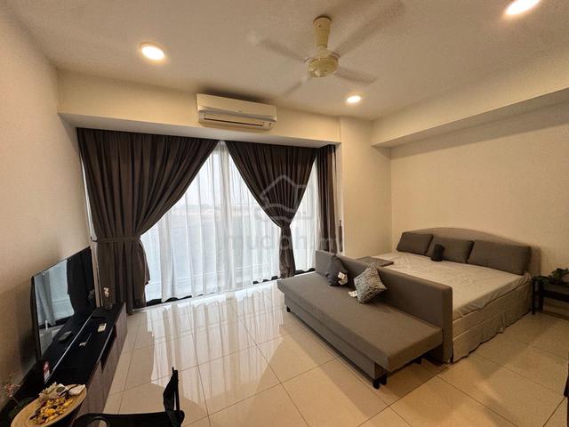 Grand Medini 1