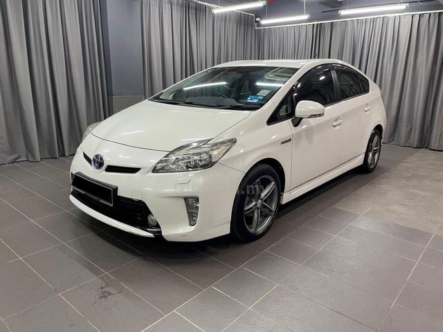 2013 Toyota PRIUS 1.8 LUXURY (HYBRID) ENHANCED (A) - 3