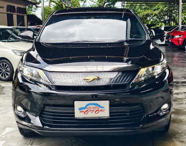 2017 REG 2022 Toyota HARRIER 2.0 PREMIUM XU60 SUV - 5