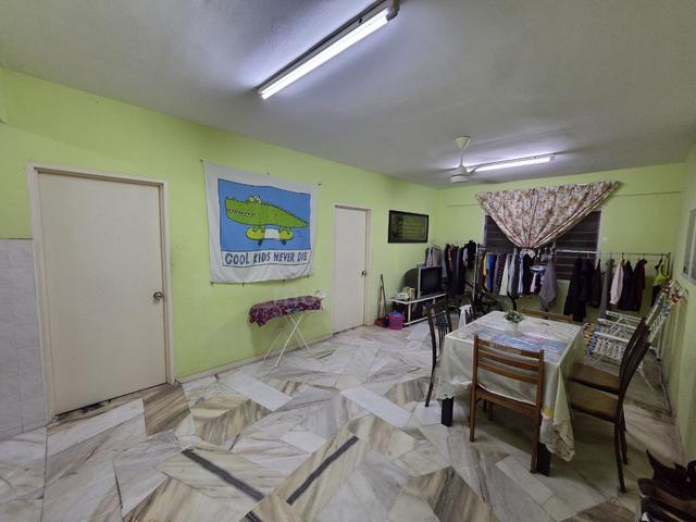 Flat PKNS Seksyen 7 Shah Alam 1