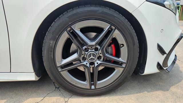 2019/2023Mercedes Benz A-CLASS 1.3 180 AMG (CBU) - 5