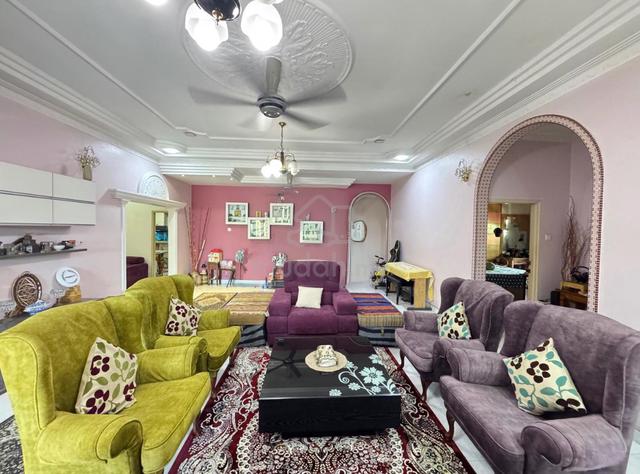 CANTIK! Bungalow Taman Setia Jaya Banting 1