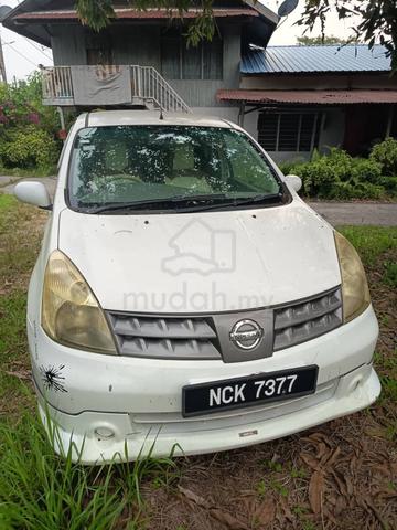 2010 Nissan GRAND LIVINA 1.6 IMPUL (A) - 2