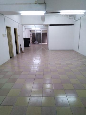 Shoplot Ground Floor Bayu Apartment Damansara Damai Petaling Jaya Sale 1