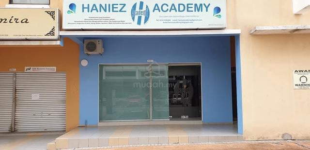 Sec 13 Shah Alam, Ground Floor Shop Lot For Sale 1