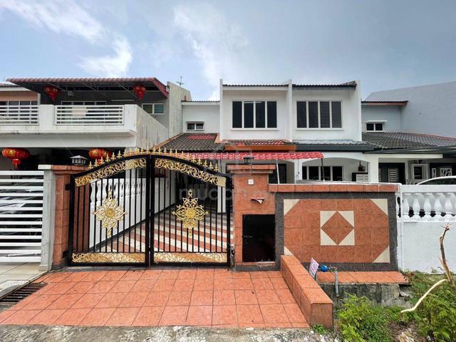 Double Storey Taman Kinrara Puchong 1