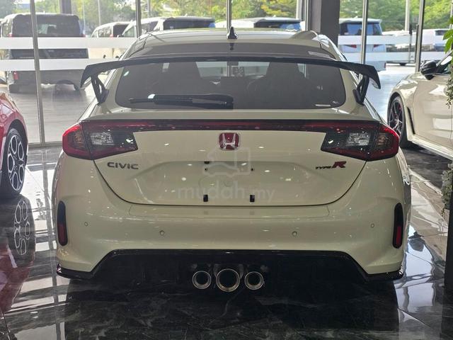 Grade 5 Honda Civic Type R FL5 2023 Free 5YW 224k - 5