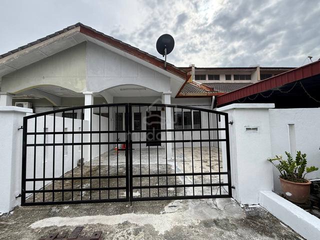 [Facing Open] Single Storey Terrace Taman Pelangi Freehold 1