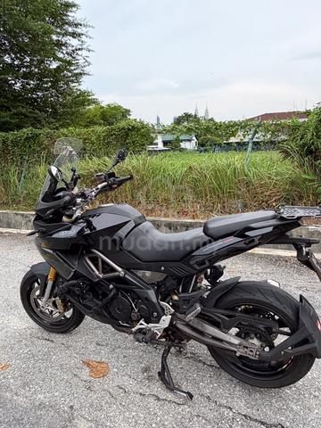 Aprilia Caponord 2014 - Low Mileage 25k KM - photo 5 of 9