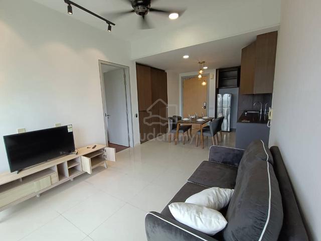 Grand Medini 1