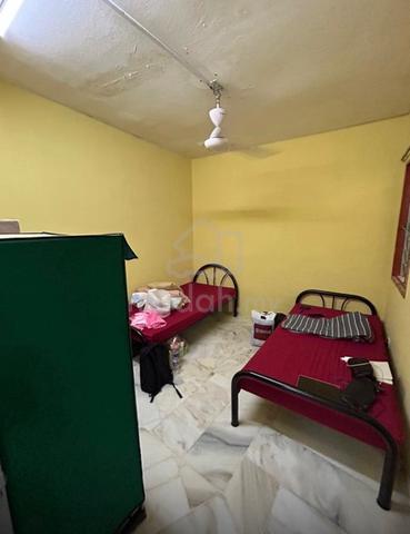Flat PKNS Seksyen 7 Shah Alam 1