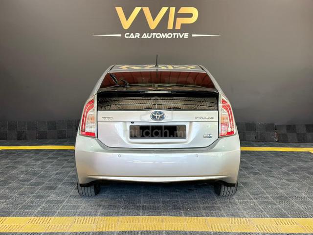 2014 PRiUS 1.8 LUXURY REVERSE CAM JBL LOW MILEAGE - 2