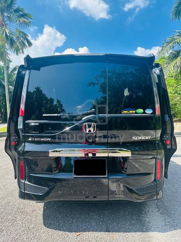 2017 Honda STEPWAGON 1.5 SPADA (A) - 4