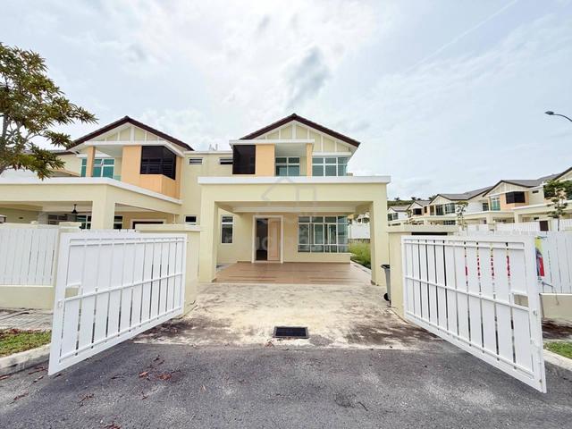 Double Storey SEMI DETACHED, Taman Bukit Senawang Perdana, Seremban 1