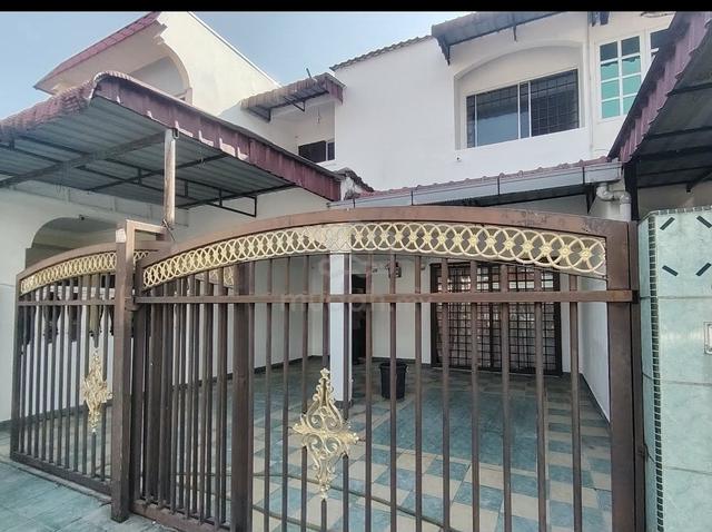 Rumah Teres 2 tingkat Di Taman Desawan Klang Untuk Di Jual 1