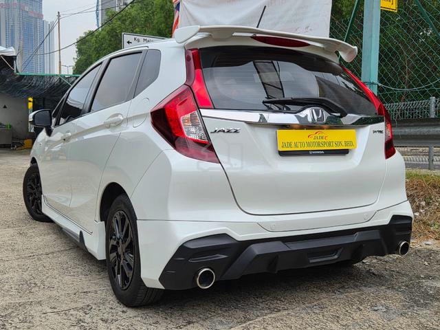 2018 Honda JAZZ 1.5 E FACELIFT FULL SERVICE RECOND - 4