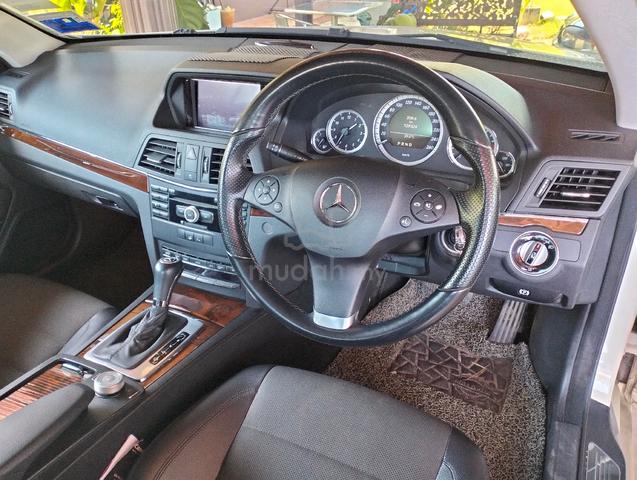 2010 Mercedes Benz E250 CGI BlueEFCY - 5