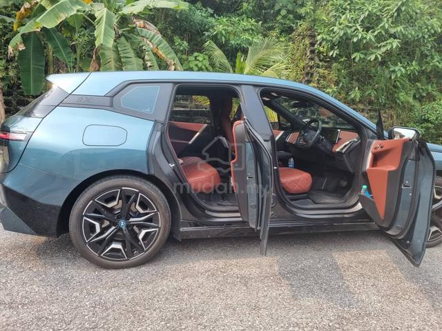 2023 BMW IX40 SPORT Castanea Leather Well Kept - 5