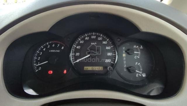 2012 Toyota INNOVA 2.0 E (A) - 4