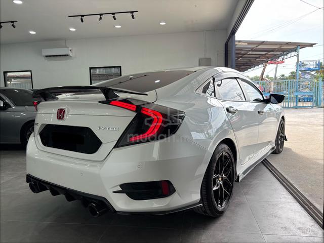 2018 Honda CIVIC 1.8 S i-VTEC-Full Type R Body KIT - 4