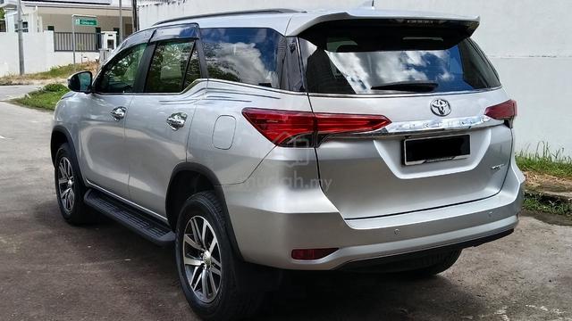 2018 💥Toyota Fortuner 2.4 Diesel VRZ 4X4 AUTO - 3